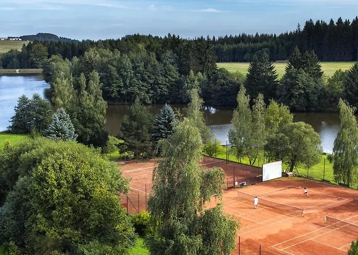 Otel Skalsky Dvur 3*